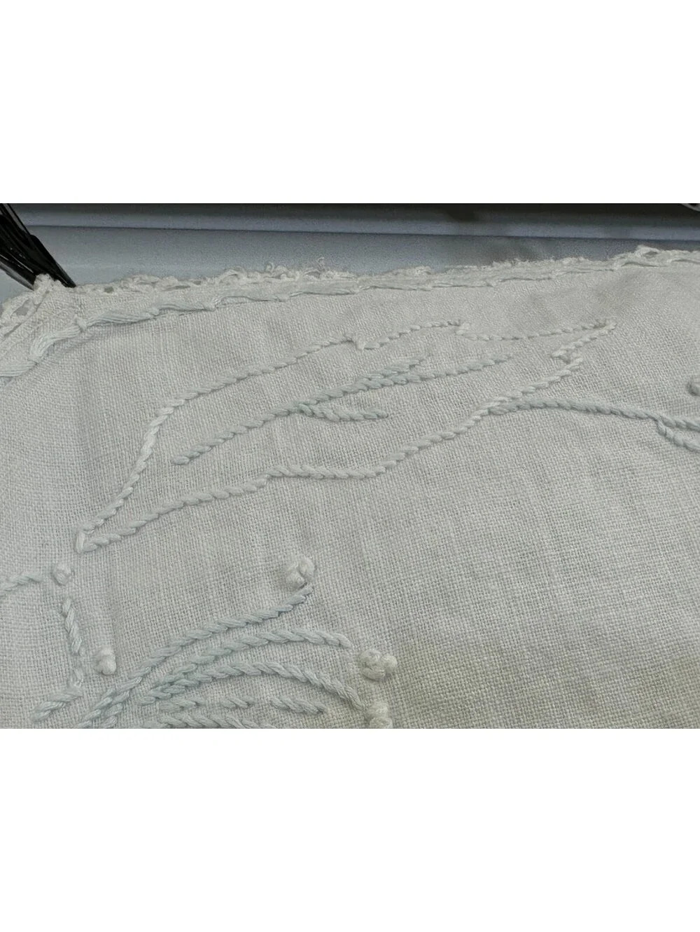 Vintage Embroidered Flower Floral Leaf Crochet Border Card Table Tablecloth Top